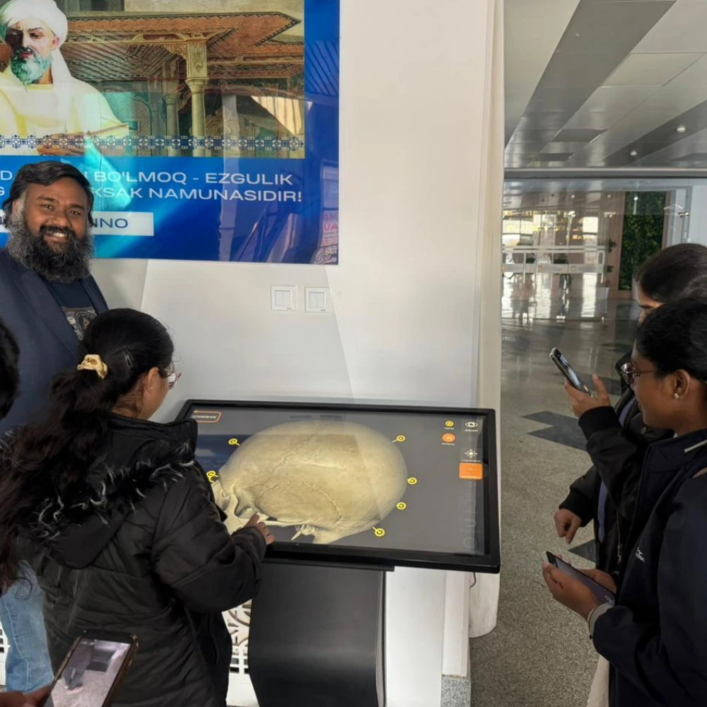 Best MBBS Consultant in Tamil Nadu Annamalayar showcasing a realistic Uzbekistan medical classroom for student learning